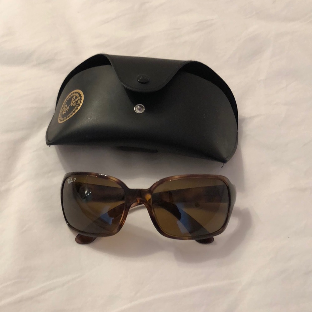 Ray bans with case